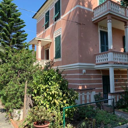 Resort Villa Rosa Maria سافونا المظهر الخارجي الصورة